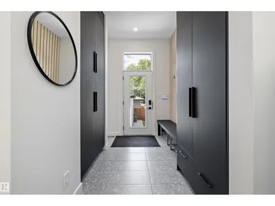 14624 93 AV NW photo 22