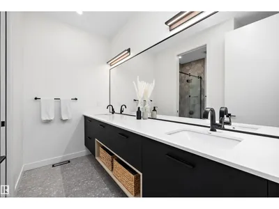 14624 93 AV NW photo 43