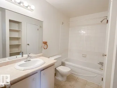 #132 2703 79 ST NW photo 22