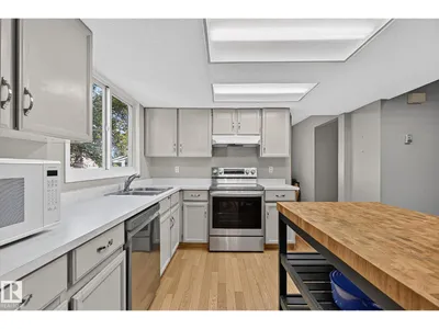 17919 78 AV NW photo 10