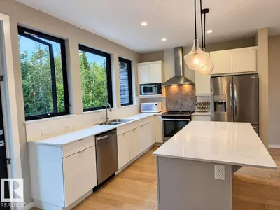 #5 1304 RUTHERFORD RD SW photo 4
