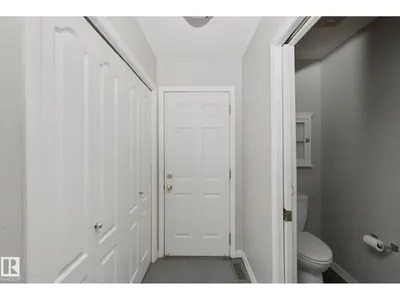 610 87 ST SW photo 18