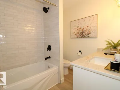 1 Greenwich CR photo 22