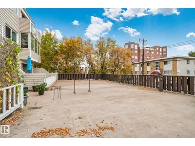 #305 10335 118 ST NW photo 32