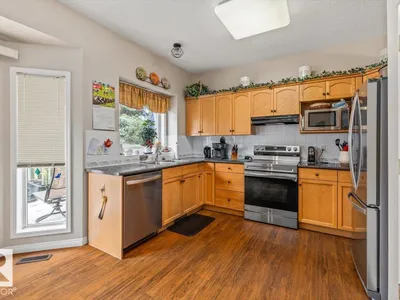 1 Longview PL photo 13