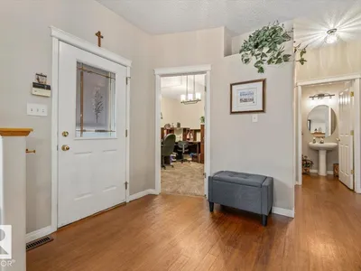 1 Longview PL photo 5