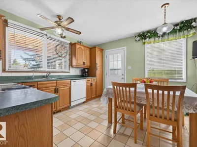 8120 169B ST NW photo 9