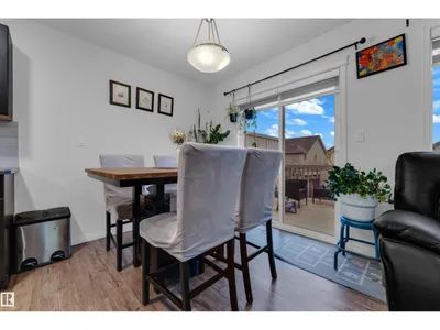 5128 20 AV SW photo 14