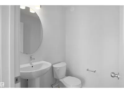 20835 16 AV NW photo 15