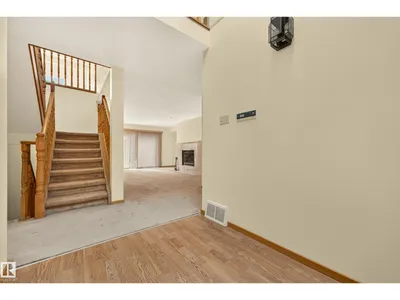 #23 500 LESSARD DR NW photo 5
