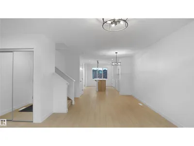 20843 16 AV NW photo 7