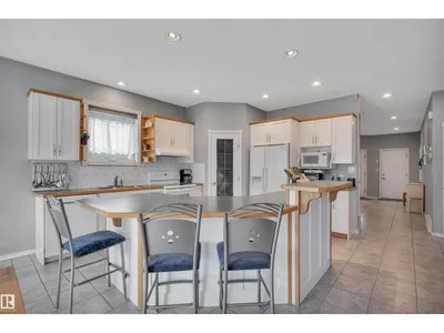 14932 136 ST NW photo 10