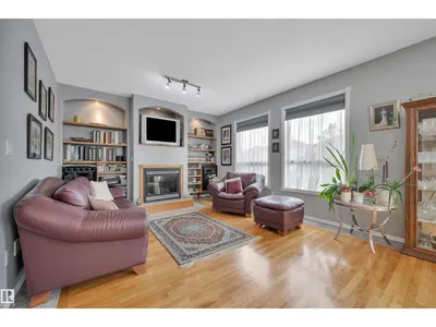 14932 136 ST NW photo 19