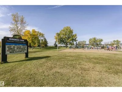 2840 151A AV NW photo 43