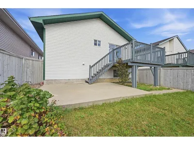 11615 8 AV NW photo 41