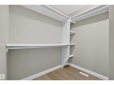 15216 49 ST NW photo 25