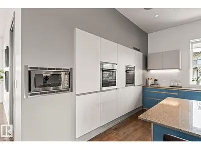 7548 110 AV NW photo 24