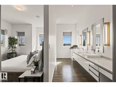 7548 110 AV NW photo 26