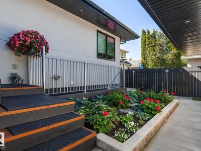 7548 110 AV NW photo 62