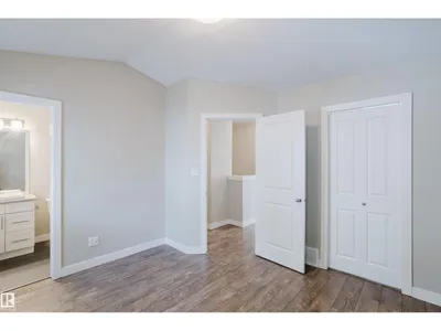 12504-12510 119 AV NW photo 21