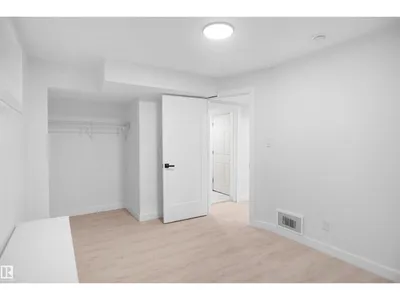 7501 95 AV NW photo 35