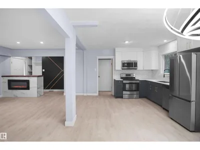 7501 95 AV NW photo 21