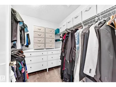 5718 175A AV NW photo 19