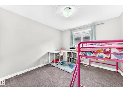 5718 175A AV NW photo 21