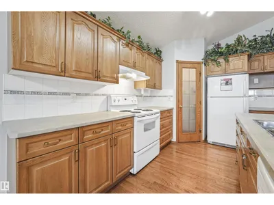 16206 84 ST NW photo 16