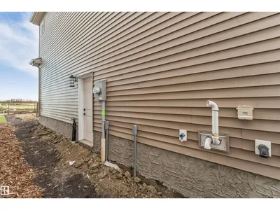 517 Ashgrove CI photo 38
