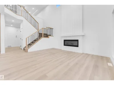 517 Ashgrove CI photo 6
