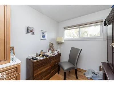 15312 109 AV NW photo 28