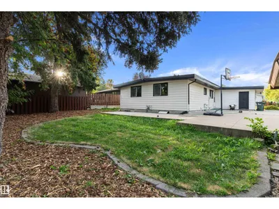 23 GILLINGHAM CR photo 25