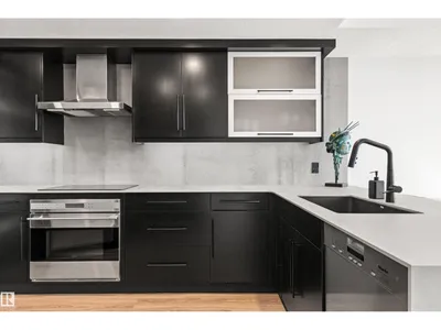 #106 9020 Jasper AV NW photo 12
