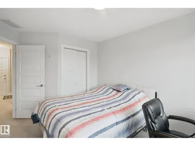 #125 5151 Windermere BV SW SW photo 32