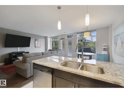 #125 5151 Windermere BV SW SW photo 9
