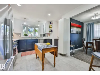 8932 187 ST NW photo 10
