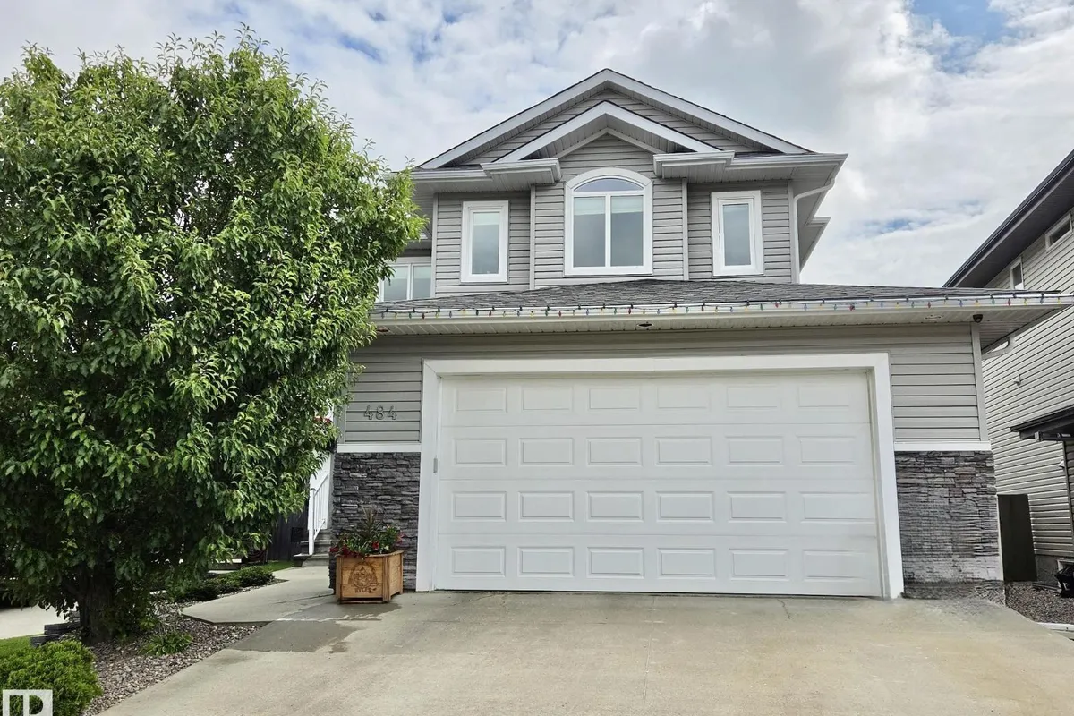 484 FOXTAIL CO exterior