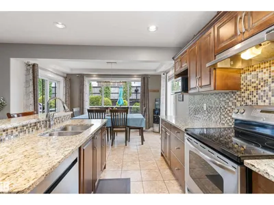 484 FOXTAIL CO photo 14
