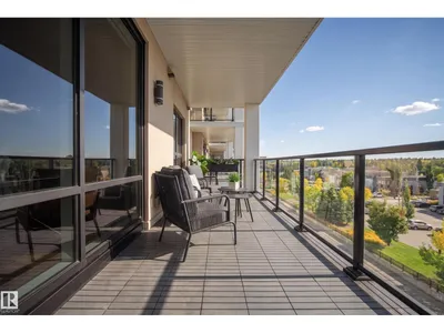 #732 200 BELLEROSE DR photo 19