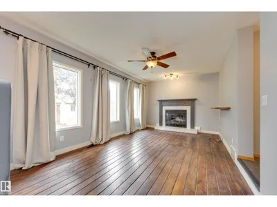 4810 42 ST photo 12