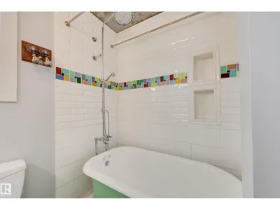 4810 42 ST photo 24