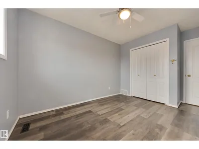 4810 42 ST photo 26