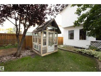 4810 42 ST photo 42
