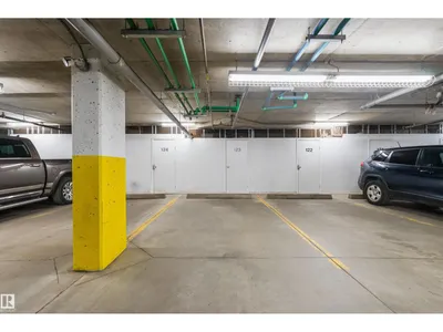 #203 8931 156 ST NW photo 34