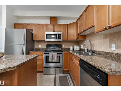 #203 8931 156 ST NW photo 13