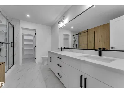 292 Munn Way photo 27