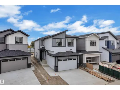 292 Munn Way photo 44