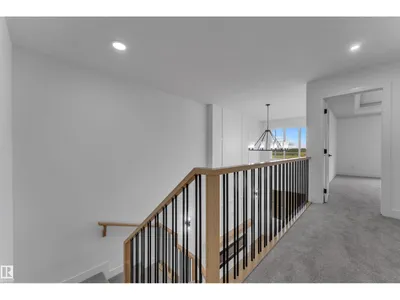 292 Munn Way photo 24