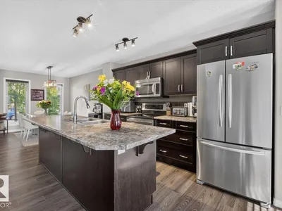 2235 76 ST SW photo 16